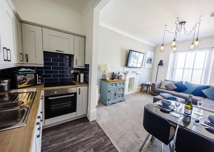 Flat 3 Flint House Tenby - Luxury Couples Apartment